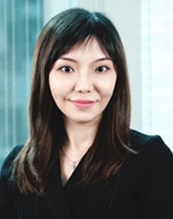 Valarie Fung
